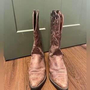Justin cowgirl boot